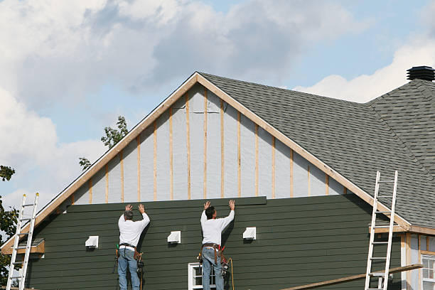 Professional Vinyl Siding technician working in Climax, NC