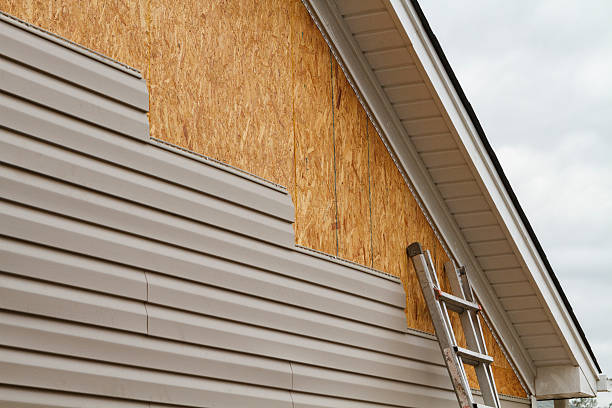 24/7 Emergency Vinyl Siding experts in Climax, NC